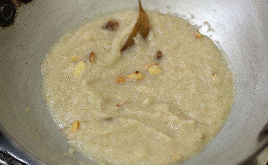 Suji-Halwa-Recipe-Step-06